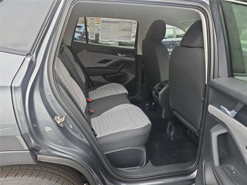 New 2026 Volkswagen Tiguan S image 30