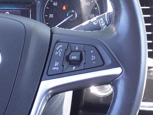 Certified 2021 Buick Encore Preferred image 19