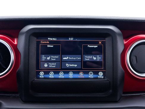 Used 2021 Jeep Gladiator Rubicon w/ LED Lighting Group AWD/4WD image 22