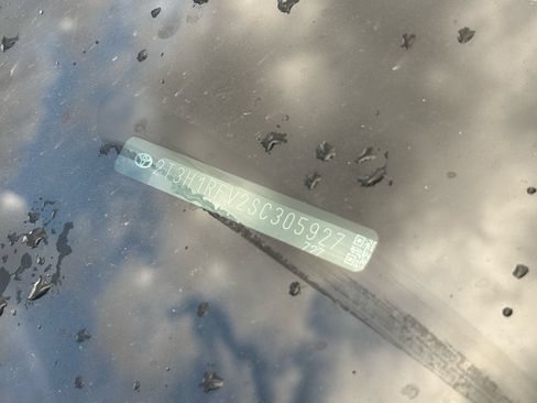 Used 2025 Toyota RAV4 LE FWD image 14