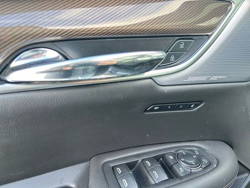 Used 2023 Cadillac XT6 Premium Luxury w/ Platinum Package image 20