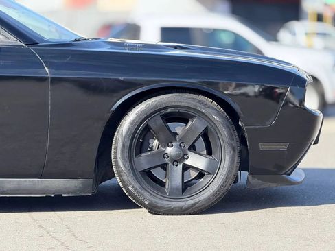 Used 2012 Dodge Challenger R/T Plus RWD image 20