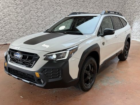 Used 2024 Subaru Outback Wilderness image 3