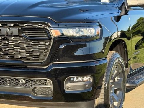 New 2026 RAM 1500 Express AWD/4WD image 11