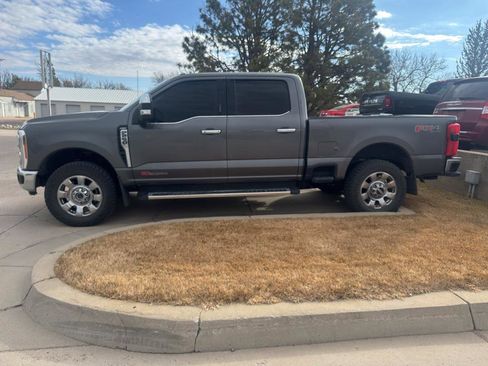 Used 2023 Ford F250 Lariat w/ Chrome Package image 1