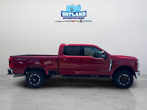 Used 2026 Ford F350 XLT w/ XLT Premium Package AWD/4WD image 8