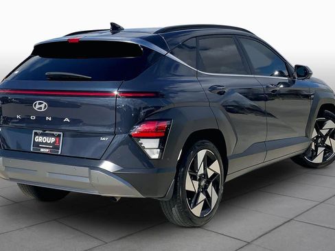 Used 2024 Hyundai Kona Limited FWD image 12