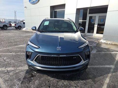 Used 2025 Buick Encore GX Sport Touring w/ Advanced Technology Package image 7