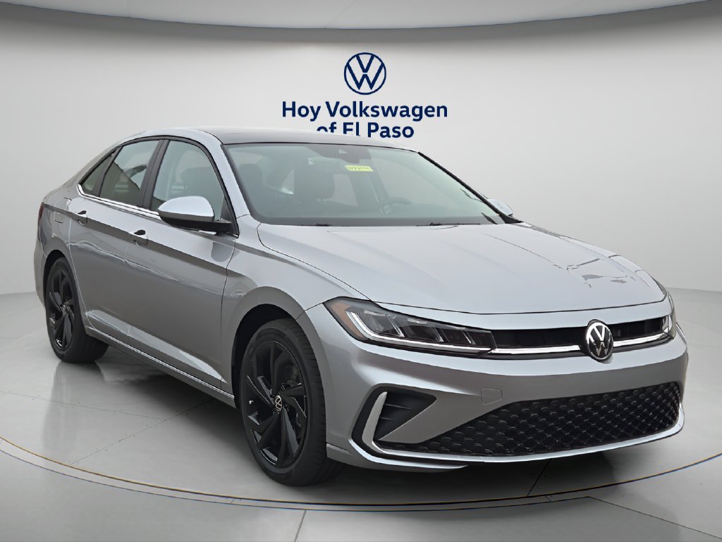 Used 2026 Volkswagen Jetta SE FWD image 1