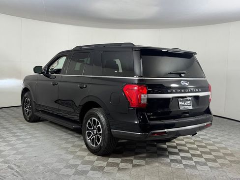 Used 2022 Ford Expedition XLT AWD/4WD image 11