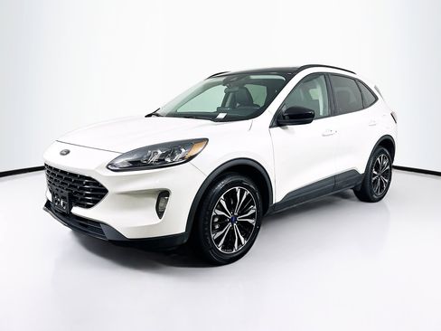 Used 2022 Ford Escape SEL w/ SEL Stealth AWD Package image 3