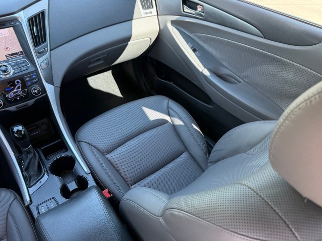Used 2013 Hyundai Sonata Limited FWD image 24