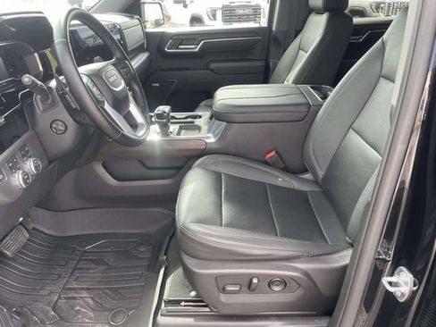 Certified 2023 GMC Sierra 1500 SLT w/ SLT Convenience Package AWD/4WD image 11