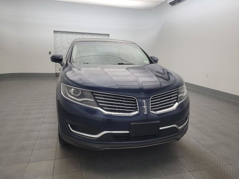 Used 2017 Lincoln MKX Reserve image 14