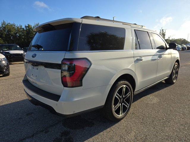 Used 2020 Ford Expedition Max Limited w/ Equipment Group 303A RWD image 5