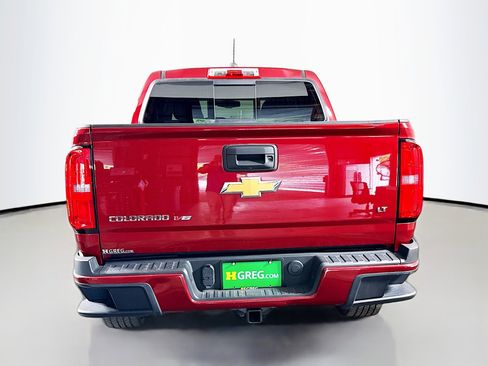 Used 2020 Chevrolet Colorado LT w/ LT Convenience Package RWD image 8