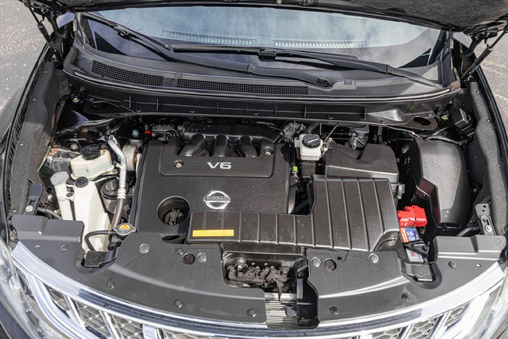 Used 2014 Nissan Murano SL w/ Navigation Package AWD/4WD image 37
