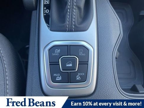 New 2026 Nissan Frontier SV w/ SV Convenience Package image 19