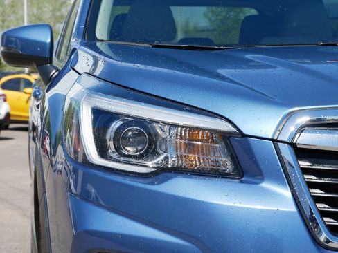 Used 2019 Subaru Forester Limited AWD/4WD image 16