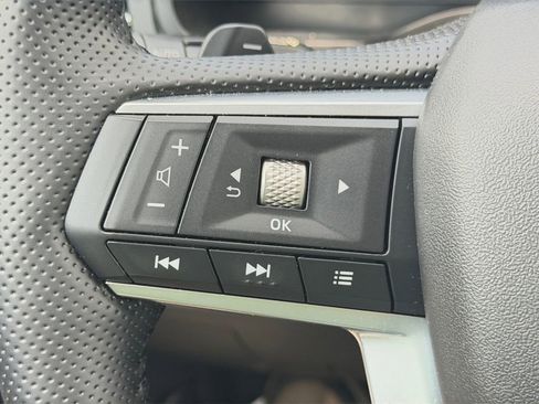 Used 2026 Mitsubishi Outlander SEL AWD/4WD image 13
