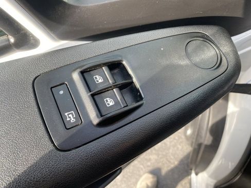 Used 2023 RAM ProMaster 2500 image 13