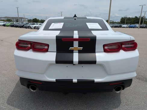 Used 2024 Chevrolet Camaro LT RWD image 6