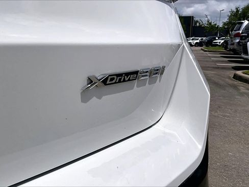 Used 2025 BMW X1 xDrive28i image 9