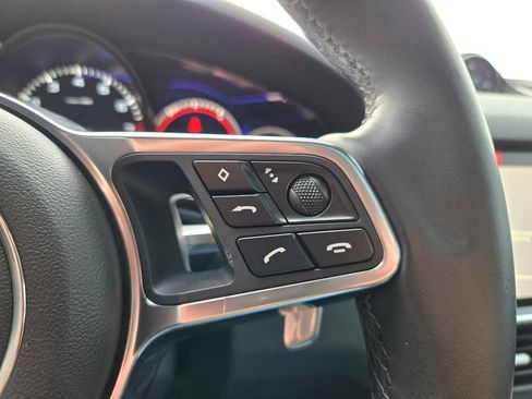 Used 2019 Porsche Cayenne AWD/4WD image 23