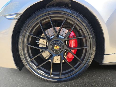 Used 2019 Porsche 911 Targa 4 GTS AWD/4WD image 37