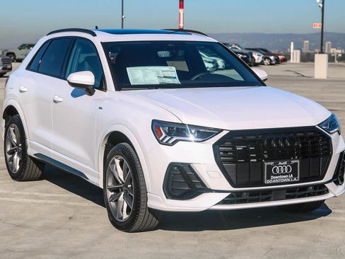 New 2025 Audi Q3 2.0T Premium image 3