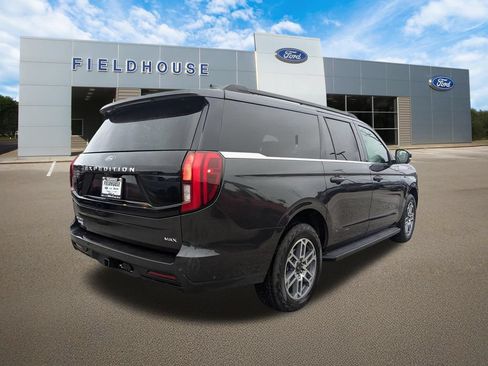 Used 2025 Ford Expedition Max Active AWD/4WD image 5