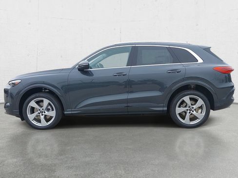 New 2026 Audi Q5 Premium AWD/4WD image 8