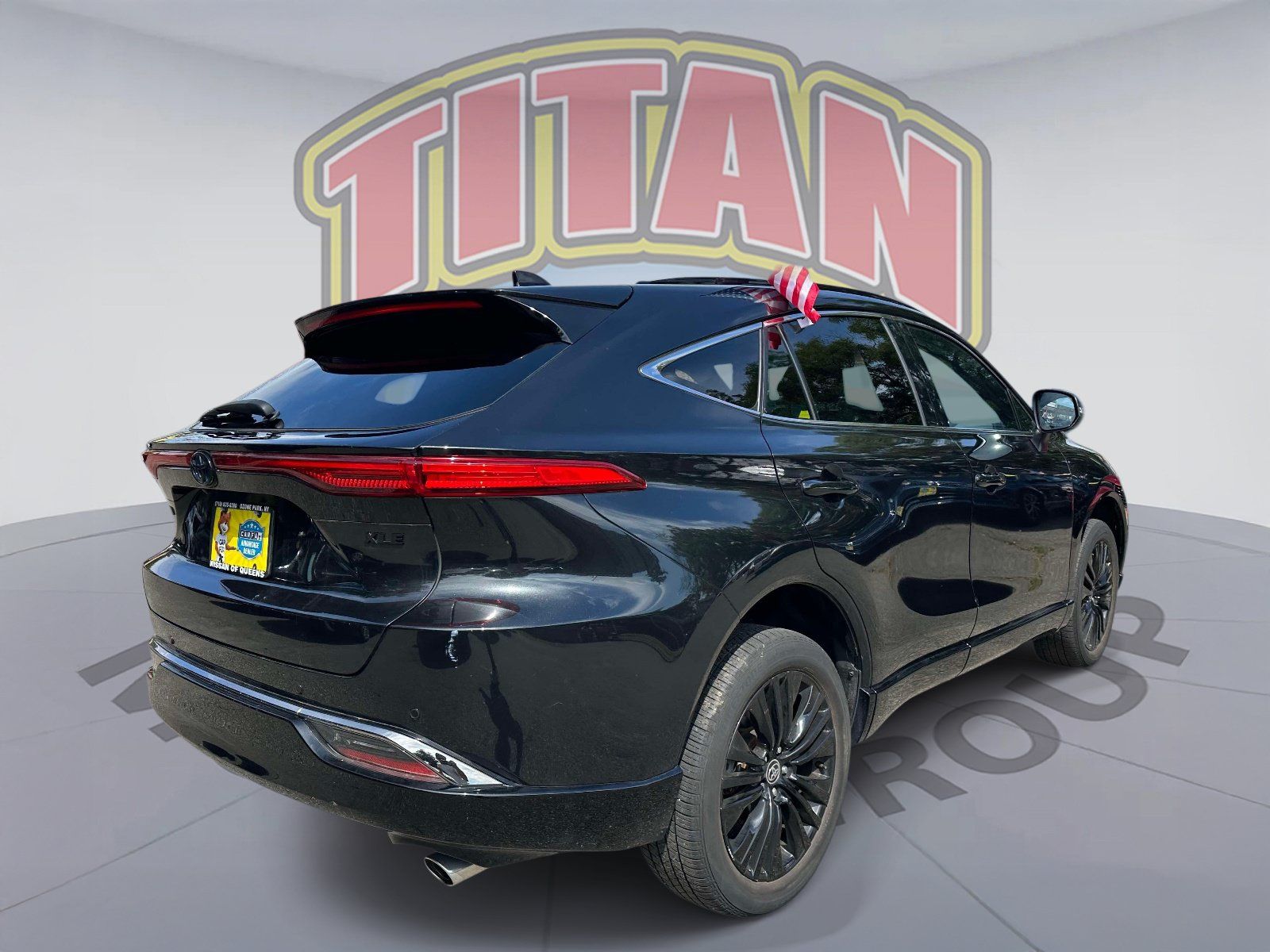 Used 2024 Toyota Venza Nightshade AWD/4WD image 3