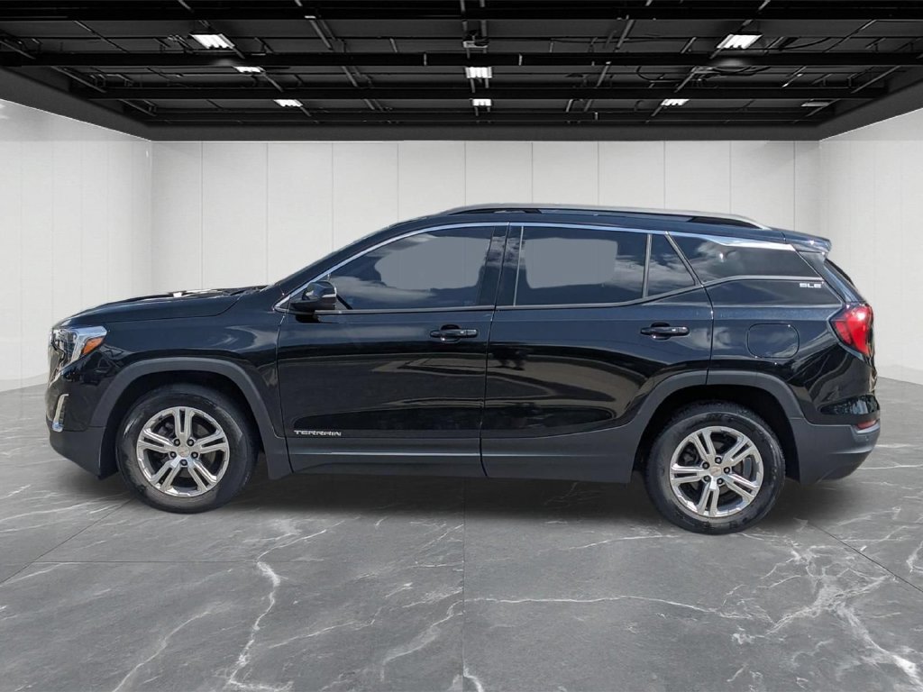 Used 2018 GMC Terrain SLE w/ Driver Convenience Package FWD image 2