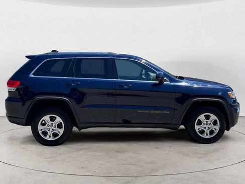 Used 2017 Jeep Grand Cherokee Laredo w/ Quick Order Package 23E AWD/4WD image 6