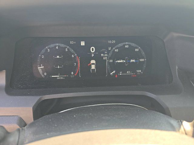 Used 2024 Toyota Tacoma TRD Off-Road w/ TRD Off Road Premium Package AWD/4WD image 5