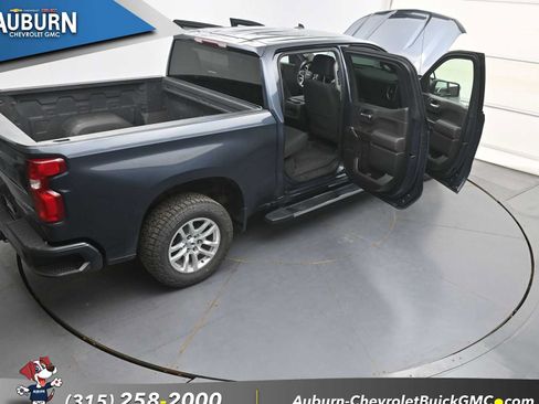 Used 2022 Chevrolet Silverado 1500 RST AWD/4WD image 41