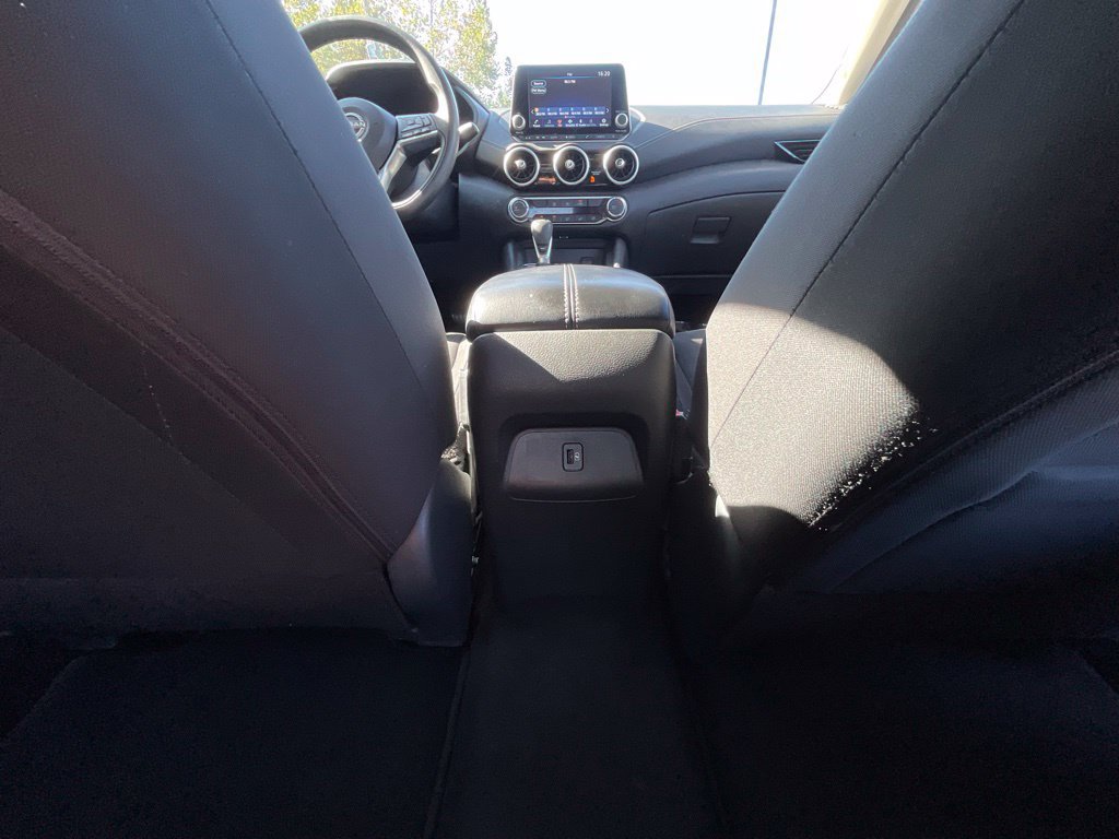 Used 2025 Nissan Sentra SV FWD image 25