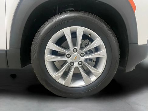 Used 2021 Chevrolet TrailBlazer LS FWD image 29