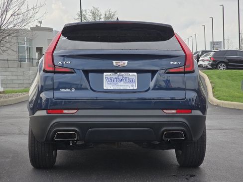 Used 2022 Cadillac XT4 Luxury w/ Cold Weather Package image 25