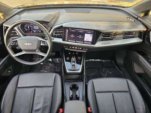 Used 2023 Audi Q4 e-tron Premium Plus w/ Premium Plus AWD/4WD image 4
