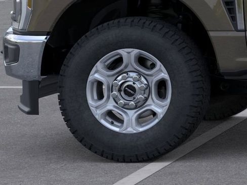 New 2026 Ford F350 XLT w/ XLT Premium Package image 19