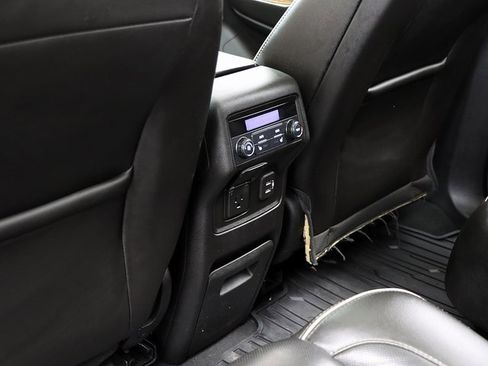 Used 2019 GMC Acadia Denali w/ Technology Package image 14