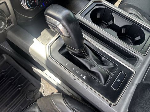 Used 2020 Ford F150 Raptor w/ Equipment Group 802A Luxury AWD/4WD image 21