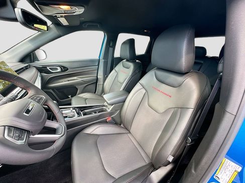 New 2026 Jeep Compass Trailhawk image 22