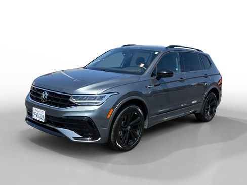 Used 2023 Volkswagen Tiguan SE R-Line FWD image 1