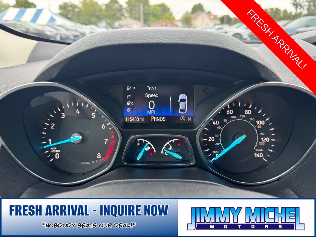 Used 2017 Ford Escape SE w/ SE Cold Weather Package FWD image 9