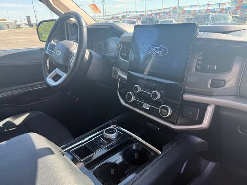 Used 2023 Ford Expedition XL RWD image 9