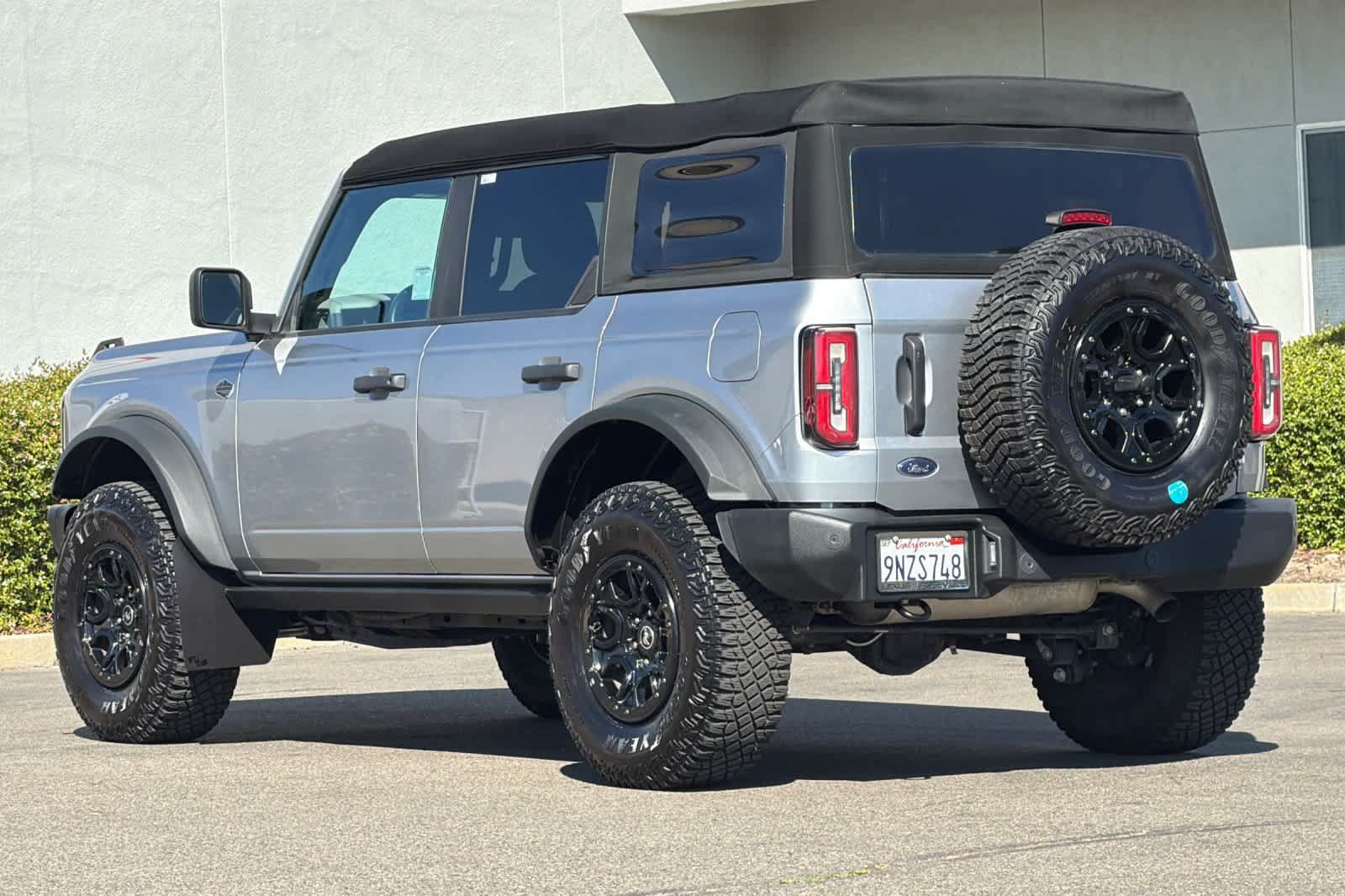 Used 2023 Ford Bronco Wildtrak AWD/4WD image 7