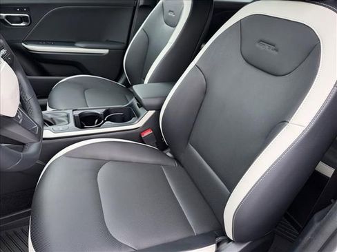 New 2026 Kia K4 GT-Line image 10